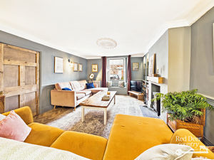 Living Room- click for photo gallery